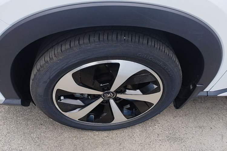 Used BYD Song PLUS New Energy 2021 DM-i 110KM Flagship PLUS Exterior 4