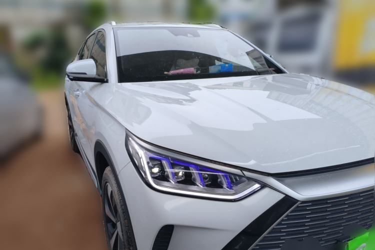 Used BYD Song PLUS New Energy 2021 DM-i 110KM Flagship Model Front Right 45 Deg