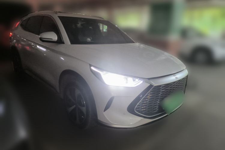 Used BYD Song PLUS New Energy 2021 DM-i 110KM Flagship PLUS Front Right 45 Deg