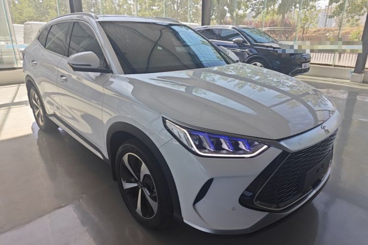 Used BYD Song PLUS New Energy 2021 DM-i 110KM Flagship PLUS Front Right 45 Deg