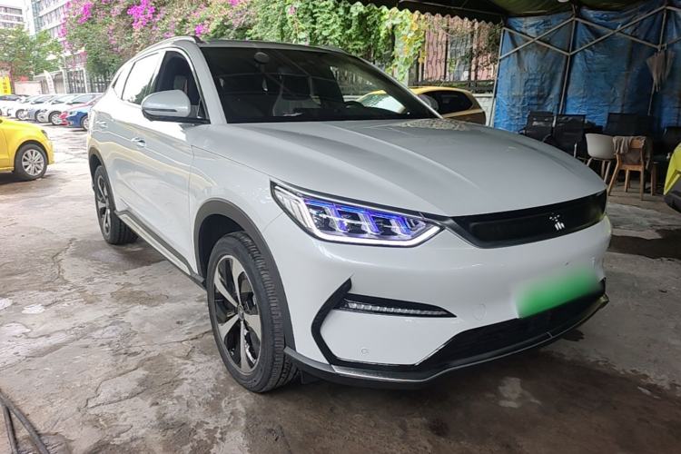 Used BYD Song PLUS New Energy 2021 EV Deluxe Model Front Right 45 Deg