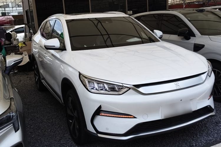 Used BYD Song PLUS New Energy 2021 EV Deluxe Model Front Right 45 Deg