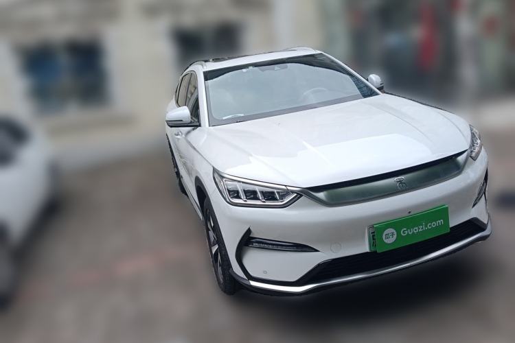 Used BYD Song PLUS New Energy 2021 EV Flagship Model Front Right 45 Deg