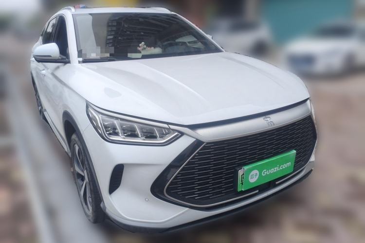 Used BYD Song PLUS New Energy 2021 DM-i 51KM Prestige Model Front Right 45 Deg