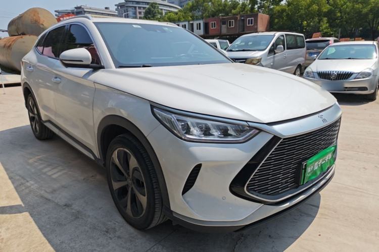 Used BYD Song PLUS New Energy 2021 DM-i 110KM Flagship Model Front Right 45 Deg