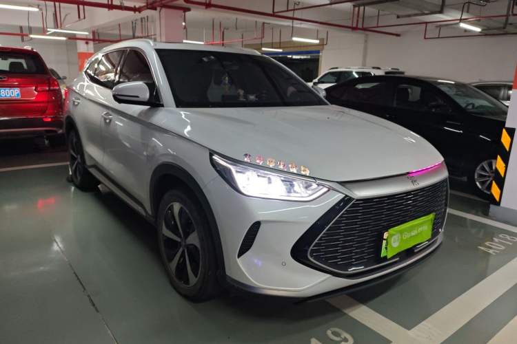 Used BYD Song PLUS New Energy 2021 DM-i 110KM Flagship PLUS Front Right 45 Deg
