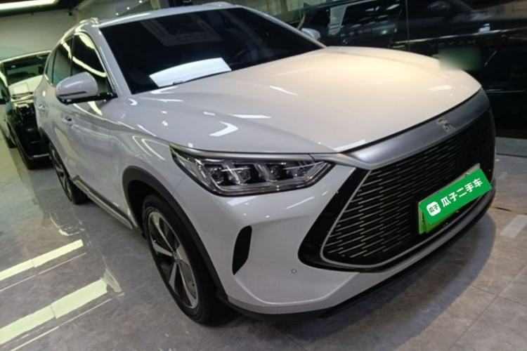 Used BYD Song PLUS New Energy 2021 DM-i 110KM Flagship Model Front Right 45 Deg