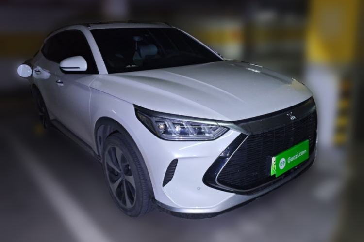 Used BYD Song PLUS New Energy 2021 DM-i 110KM Flagship PLUS Front Right 45 Deg