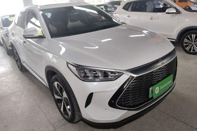 Used BYD Song PLUS New Energy 2021 DM-i 110KM Flagship Model Front Right 45 Deg