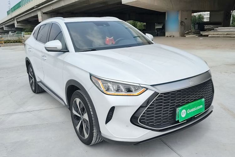 Used BYD Song PLUS New Energy 2021 DM-i 51KM Prestige Model Front Right 45 Deg