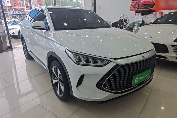 Used BYD Song PLUS New Energy 2021 DM-i 51KM Prestige Model Front Right 45 Deg