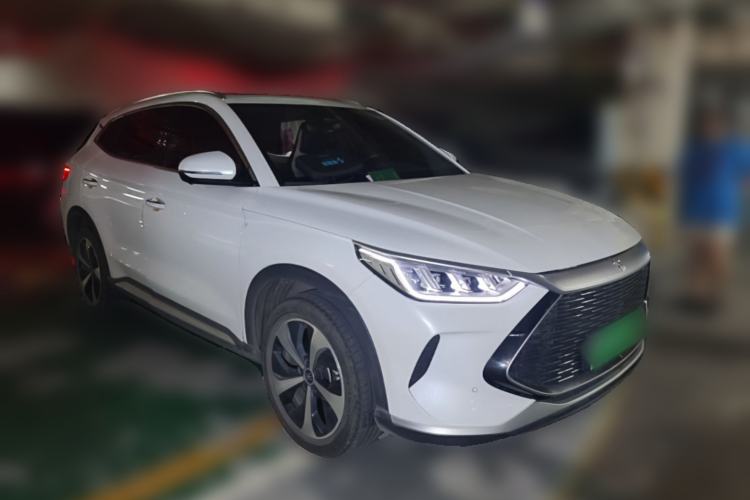 Used BYD Song PLUS New Energy 2021 DM-i 110KM Flagship Model Front Right 45 Deg