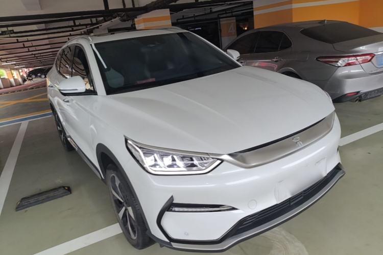 Used BYD Song PLUS New Energy 2021 EV Deluxe Model Front Right 45 Deg