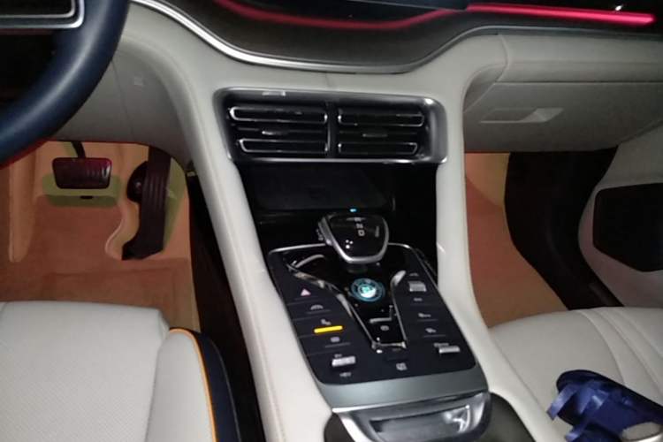 Used BYD Song PLUS New Energy 2021 DM-i 110KM Flagship PLUS Gear Lever