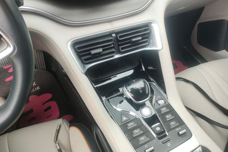 Used BYD Song PLUS New Energy 2021 DM-i 51KM Prestige Model Gear Lever