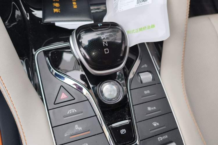 Used BYD Song PLUS New Energy 2021 DM-i 110KM Flagship PLUS Gear Lever