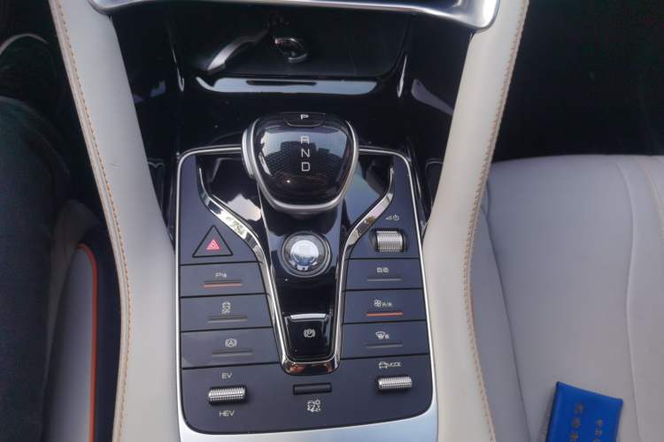Used BYD Song PLUS New Energy 2021 DM-i 110KM Flagship Model Gear Lever
