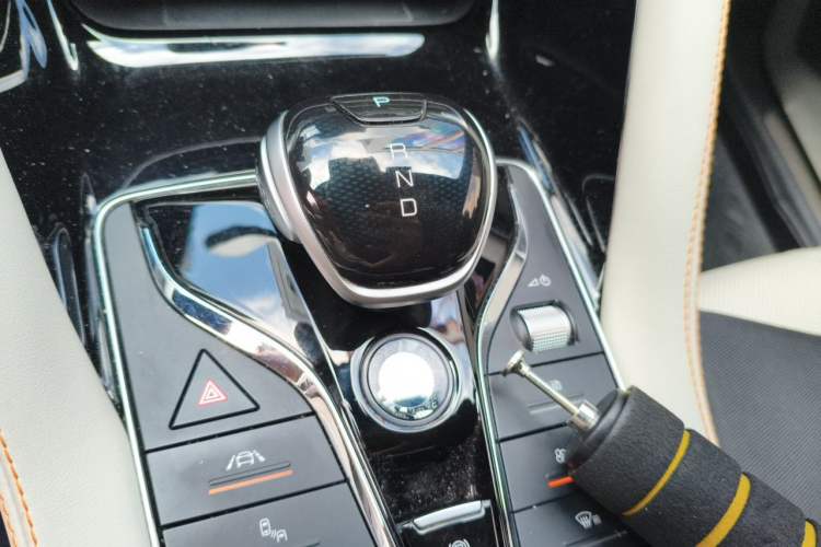 Used BYD Song PLUS New Energy 2021 DM-i 110KM Flagship PLUS Gear Lever