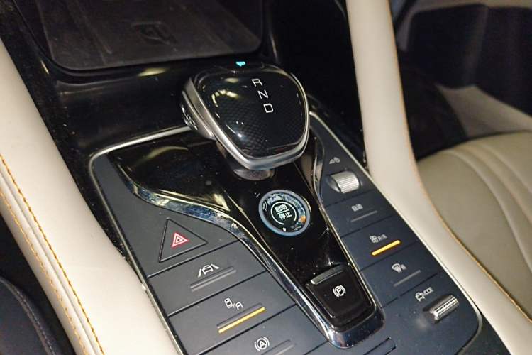 Used BYD Song PLUS New Energy 2021 EV Flagship Model Gear Lever