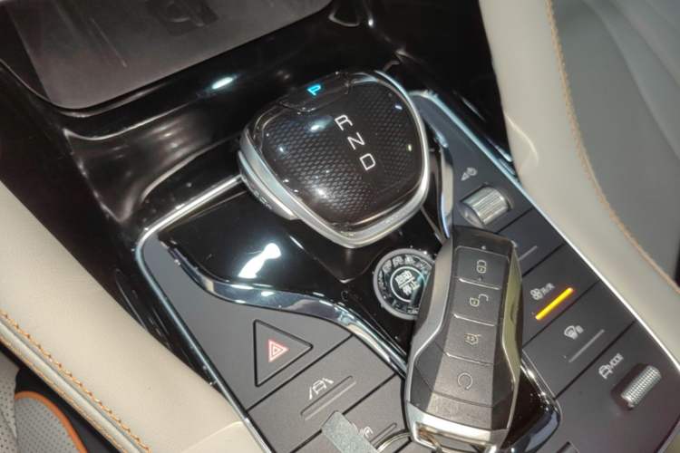 Used BYD Song PLUS New Energy 2021 DM-i 110KM Flagship PLUS Gear Lever