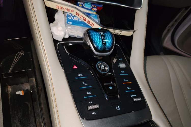 Used BYD Song PLUS New Energy 2021 DM-i 110KM Flagship PLUS Gear Lever