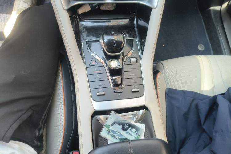Used BYD Song PLUS New Energy 2021 EV Flagship Model Gear Lever