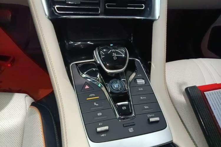 Used BYD Song PLUS New Energy 2021 DM-i 110KM Flagship PLUS Gear Lever