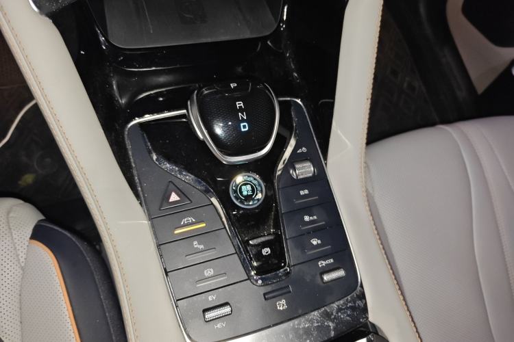 Used BYD Song PLUS New Energy 2021 DM-i 110KM Flagship PLUS Gear Lever