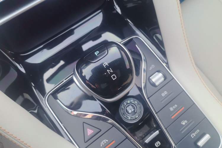 Used BYD Song PLUS New Energy 2021 DM-i 110KM Flagship PLUS Gear Lever