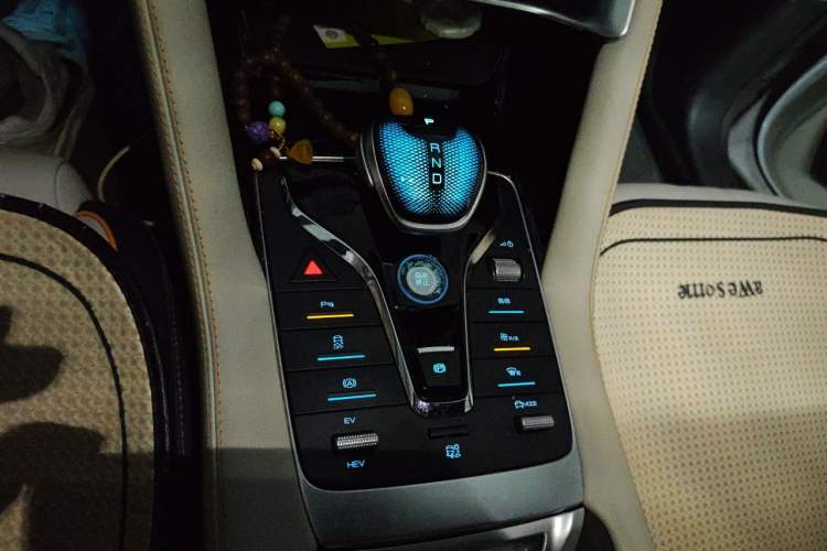 Used BYD Song PLUS New Energy 2021 DM-i 110KM Flagship Model Gear Lever