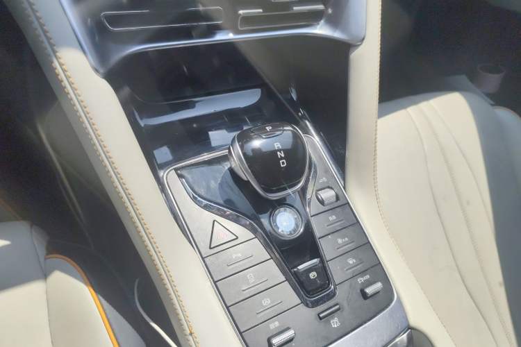Used BYD Song PLUS New Energy 2021 EV Deluxe Model Gear Lever