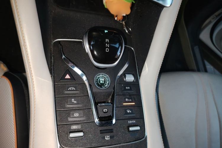 Used BYD Song PLUS New Energy 2021 DM-i 110KM Flagship PLUS Gear Lever