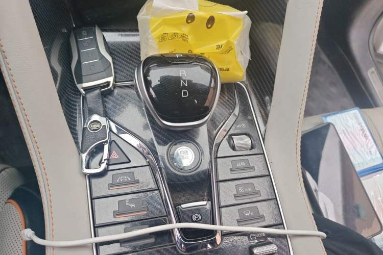 Used BYD Song PLUS New Energy 2021 DM-i 110KM Flagship PLUS 5G Edition Gear Lever
