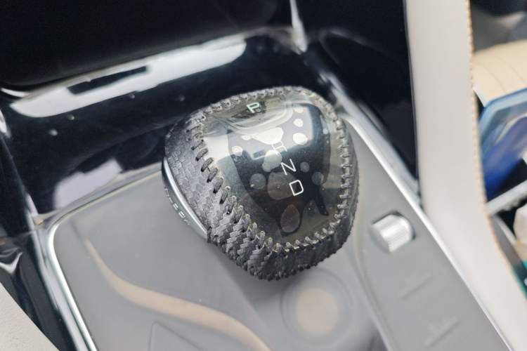 Used BYD Song PLUS New Energy 2021 DM-i 110KM Flagship Model Gear Lever
