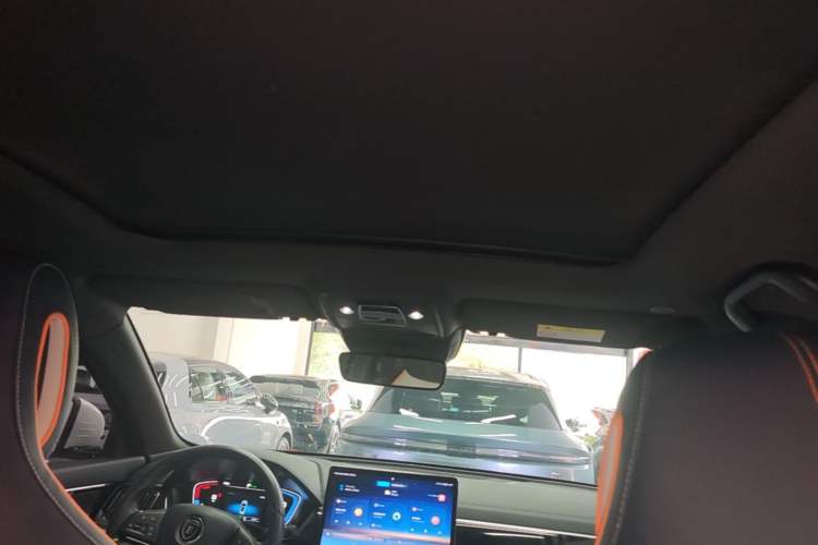 Used BYD Song PLUS New Energy 2021 DM-i 110KM Flagship Model Headliner