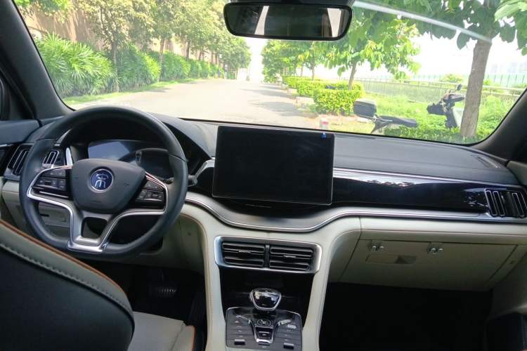 Used BYD Song PLUS New Energy 2021 DM-i 110KM Flagship Model Headliner