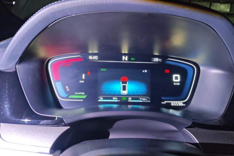 Used BYD Song PLUS New Energy 2021 DM-i 110KM Flagship Model Instrument Cluster