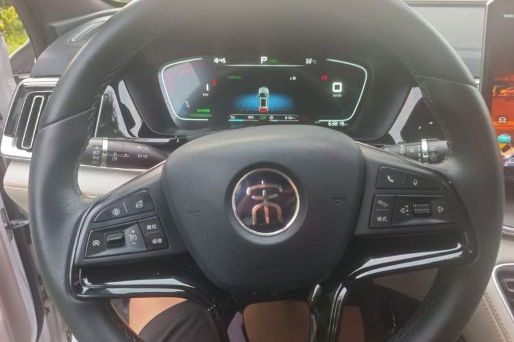 Used BYD Song PLUS New Energy 2021 DM-i 110KM Flagship Model Instrument Cluster