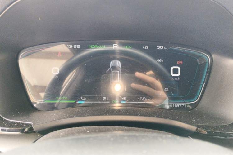 Used BYD Song PLUS New Energy 2021 DM-i 51KM Prestige Model Instrument Cluster