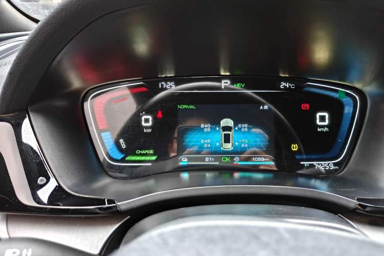 Used BYD Song PLUS New Energy 2021 DM-i 110KM Flagship Model Instrument Cluster