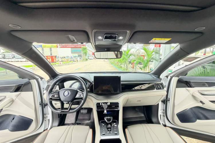 Used BYD Song PLUS New Energy 2021 DM-i 110KM Flagship Model Interior 1