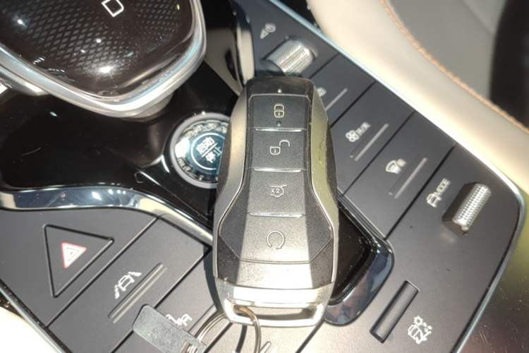 Used BYD Song PLUS New Energy 2021 DM-i 110KM Flagship PLUS Interior 1