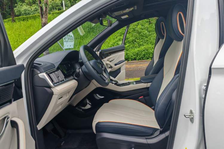 Used BYD Song PLUS New Energy 2021 DM-i 110KM Flagship PLUS Interior 2