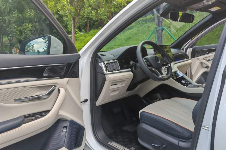 Used BYD Song PLUS New Energy 2021 DM-i 110KM Flagship PLUS Interior 2
