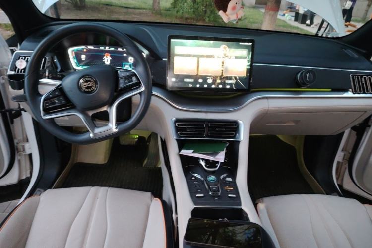 Used BYD Song PLUS New Energy 2021 DM-i 110KM Flagship PLUS Interior 2