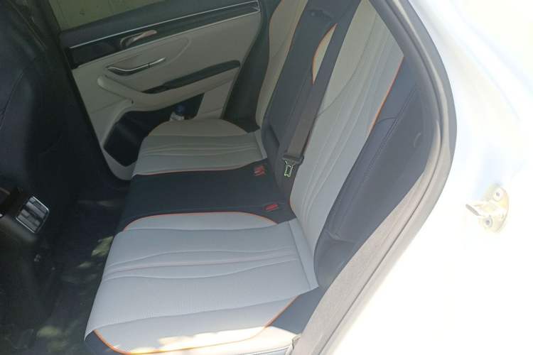 Used BYD Song PLUS New Energy 2021 DM-i 51KM Prestige Model Interior 4