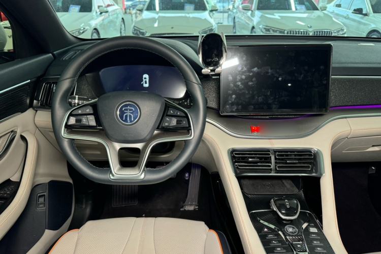 Used BYD Song PLUS New Energy 2021 DM-i 51KM Prestige Model Interior 5