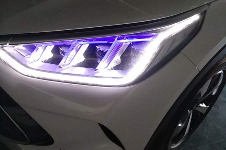 Used BYD Song PLUS New Energy 2021 DM-i 110KM Flagship PLUS Left Front Headlight