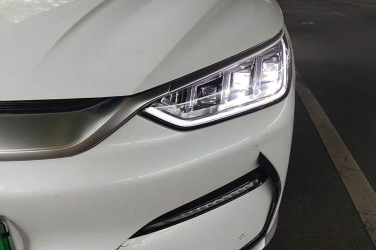 Used BYD Song PLUS New Energy 2021 EV Deluxe Model Left Front Headlight