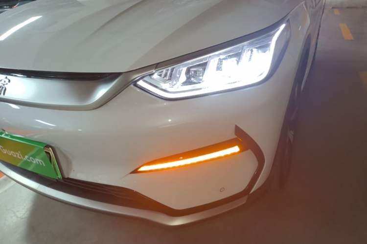 Used BYD Song PLUS New Energy 2021 EV Deluxe Model Left Front Headlight